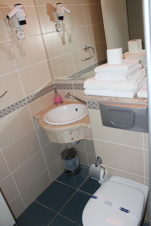 Bogazici Otel Айвалык Экстерьер фото